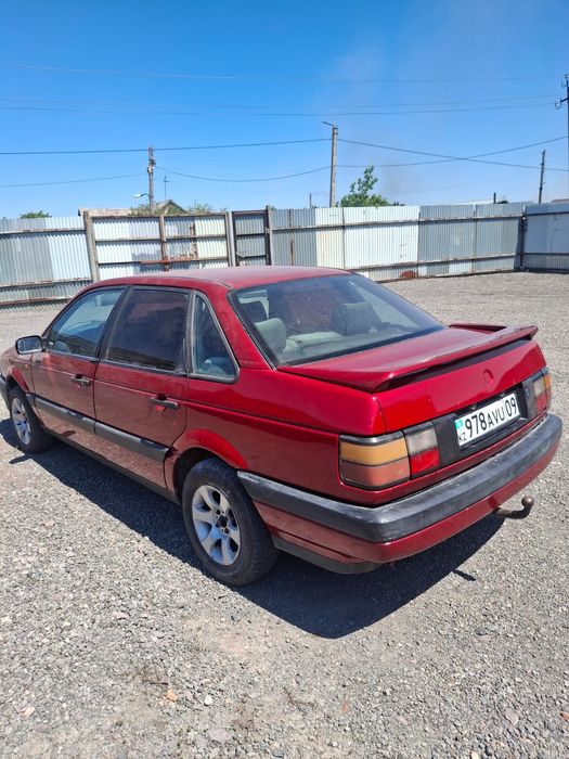 Volkswagen Passat 1990