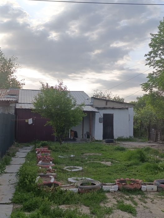 З бөлмелі үй сатылады