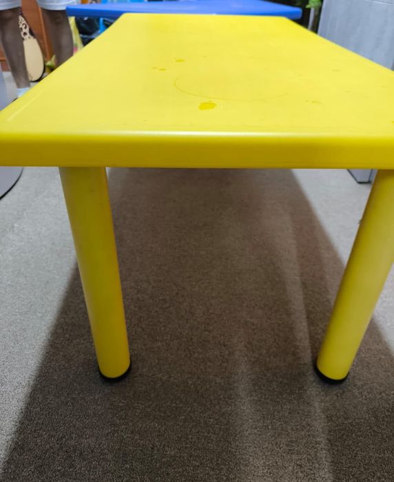 Детские столы и стулья