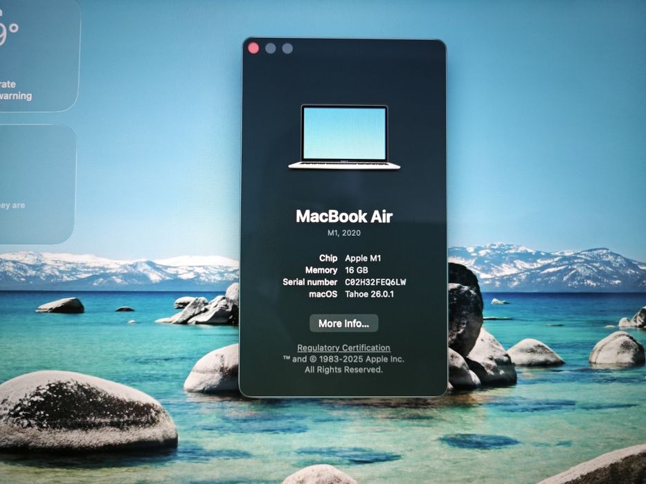 MacBook Air 13" 2020 / M1 / 16GB RAM / 256GB SSD / macOS 26