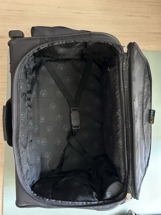 Винтажный чемодан, Тайвань б/у