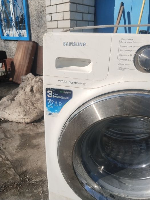 Прода стиральную машину 12 кг