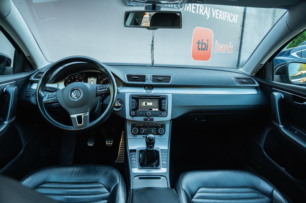 VOLKSWAGEN Passat 2012 — imagine 2