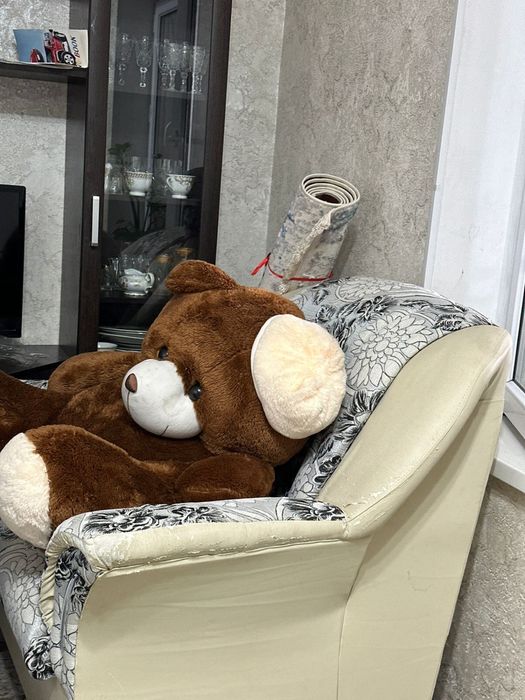 Продам диван тройку