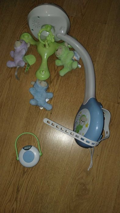 Fisher-Price Butterfly Dreams 3-в-1 с прожекция.