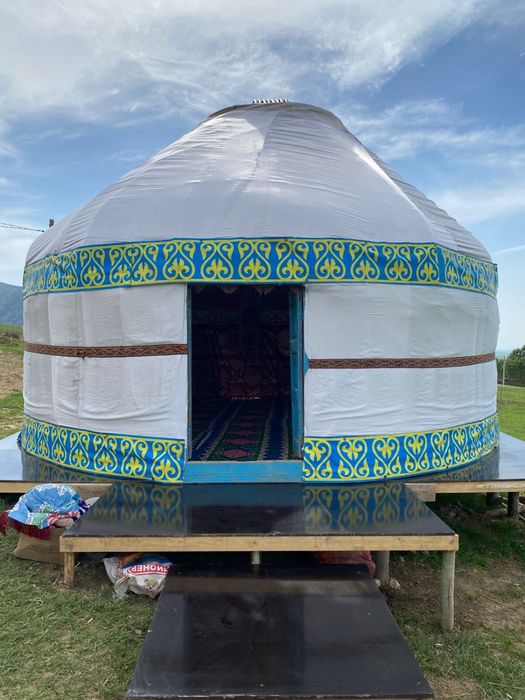 Кигіз үй, қазақи нақышта