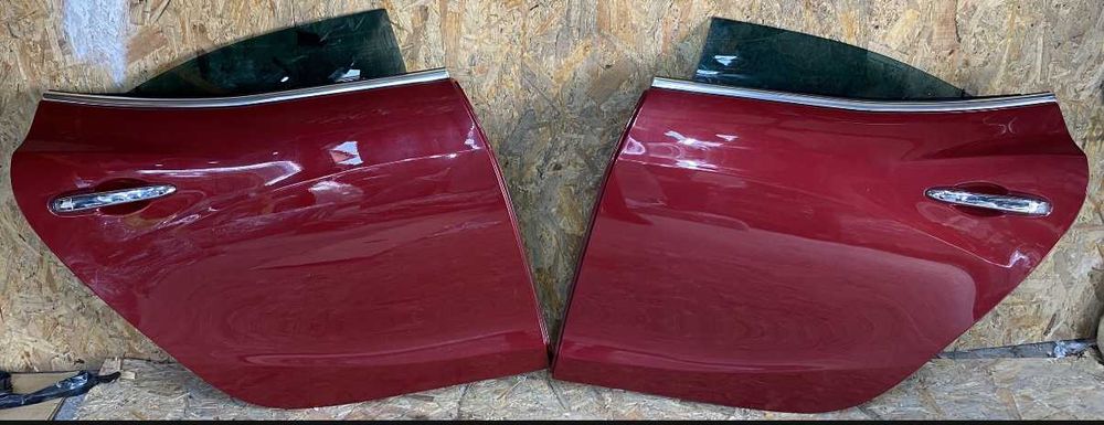 Брата Лява Дясна oборудвана Maserati Ghibli  M157