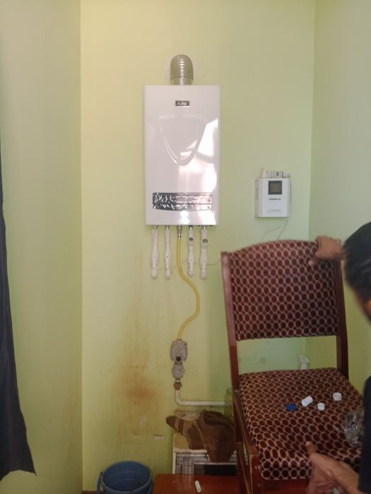 Услуги сантехника Установка и ремонт двух контурных  котлов и т.д