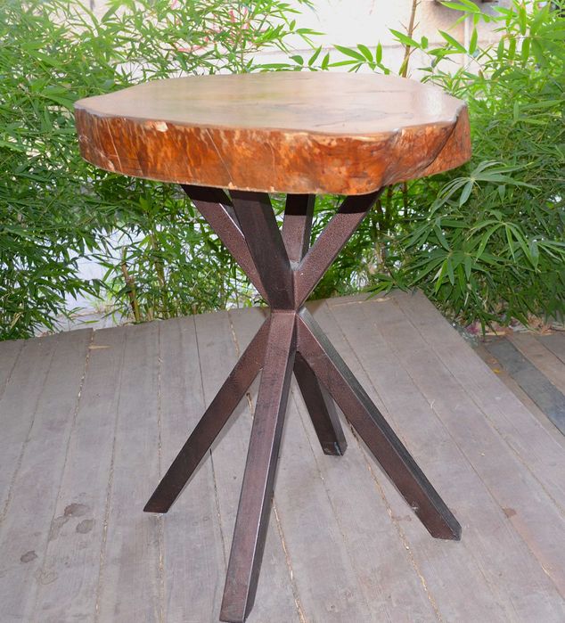 Дървена МАСА масив, Ясен, с естествен ръб