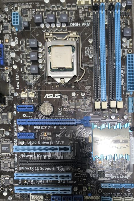 Материнские плата Asus