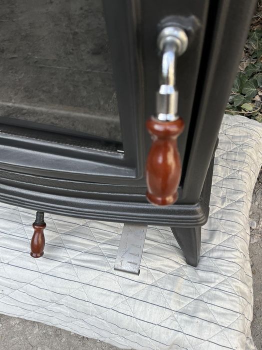 Нова чугунена печка / камина на дърва