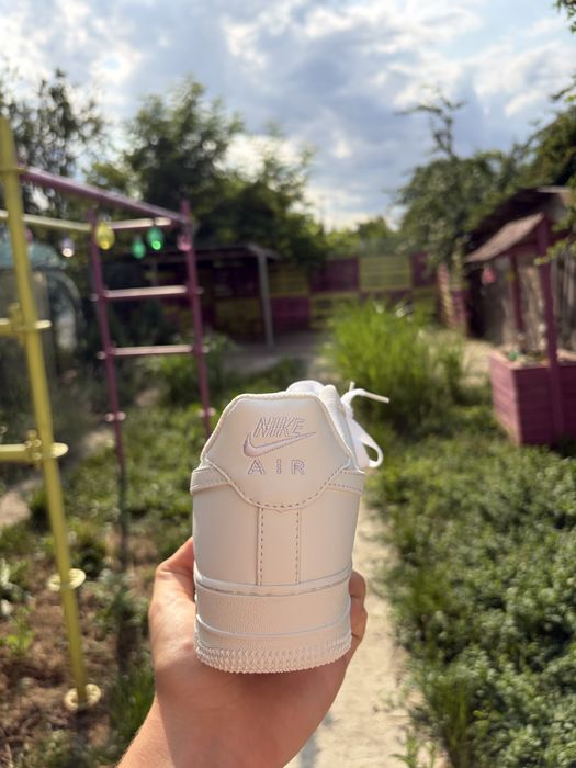 Nike Air Force 1 White