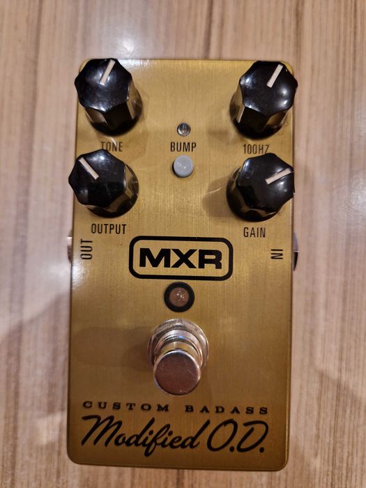 Ефект за китара MXR M77 Custom Badass Modified Overdrive