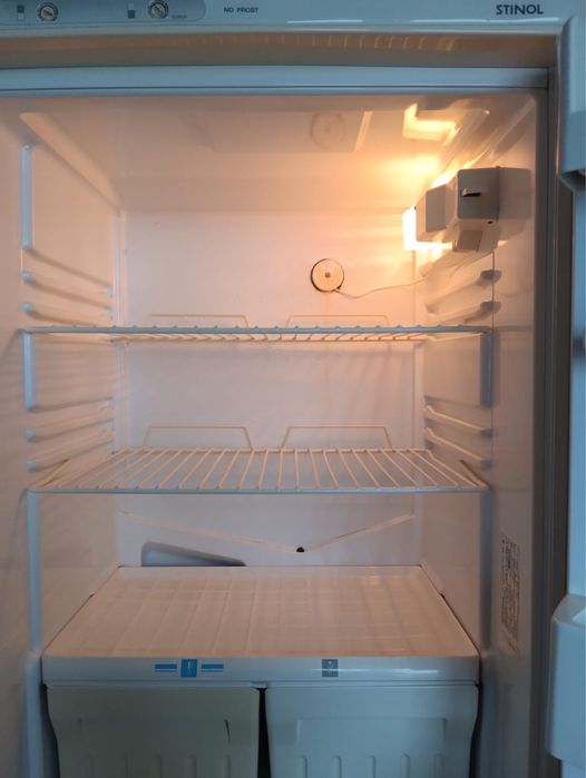 Холодильник рабочий