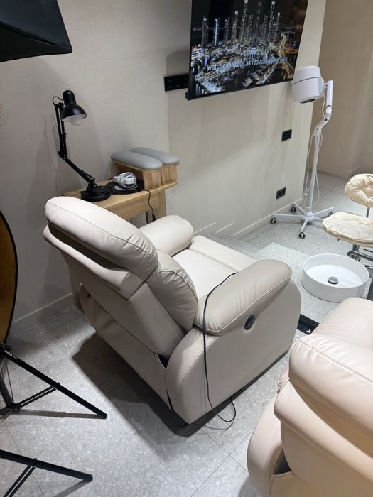 Реклайнеры для салона