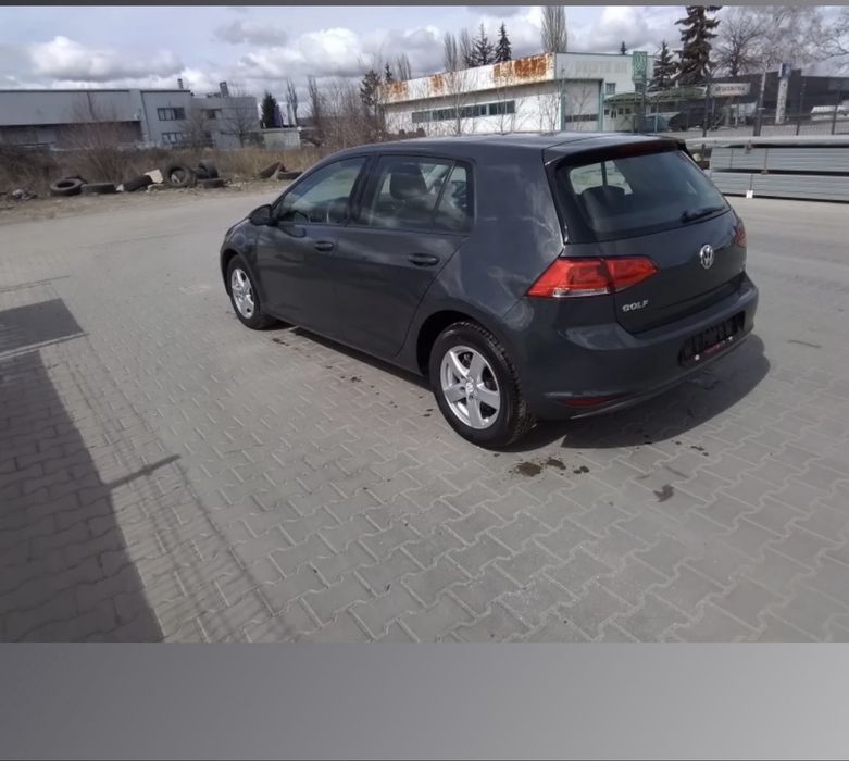 VW Golf …………………..