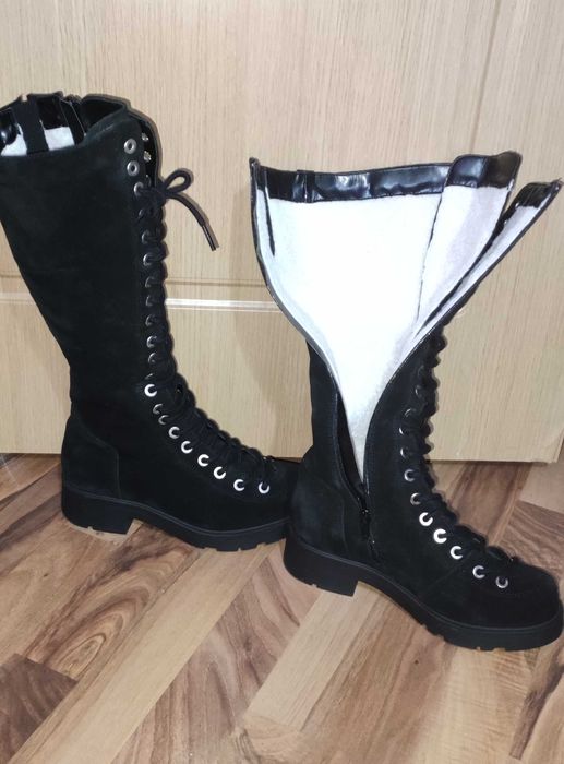 Ghete inalte din piele intoarsa, naturala