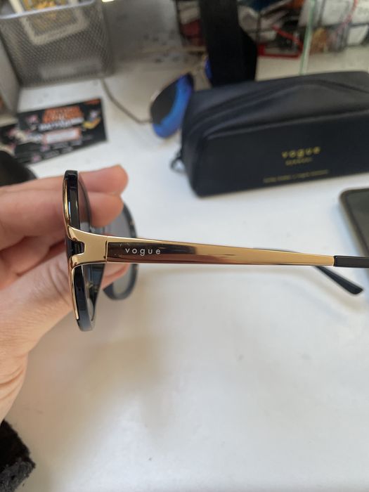 Vogue слъчневи очила. НОВИ