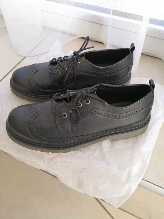 Нови обувки W BATA 38 номер