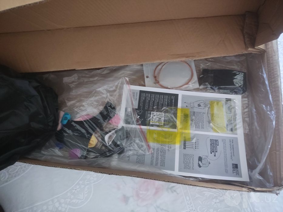 Clasic gitara yangi 2 3 marta ishlatilgan holos xolati chotki