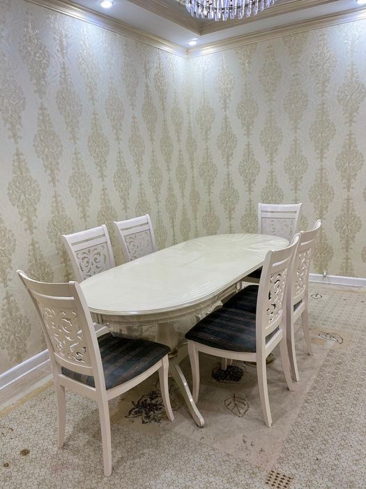 Стол стулья хороший состояние