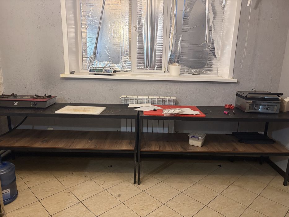 Продам столы производственные