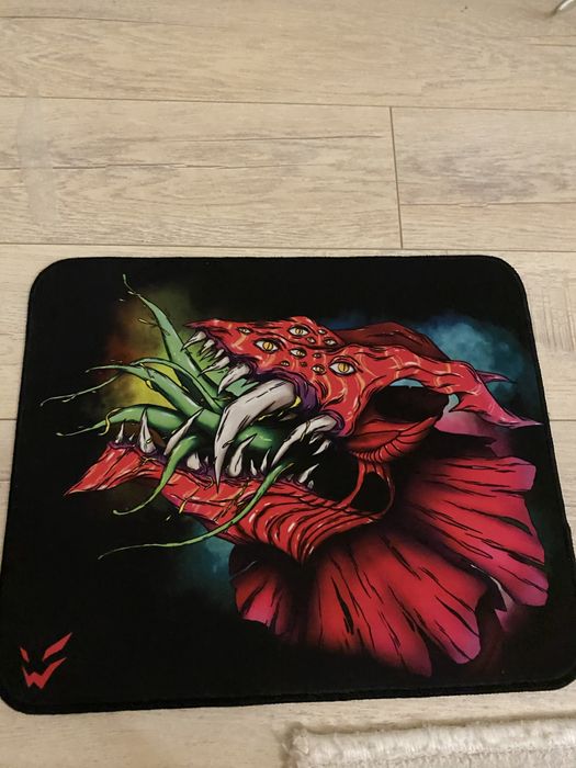 Мышка с ковриком дешево