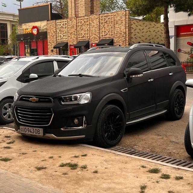 Kaptiva 3/4 qlinga uzb boycha 1 ta rang bunaqasi yoq boshqa