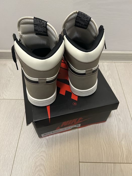 Jordan 1 high dark mocha