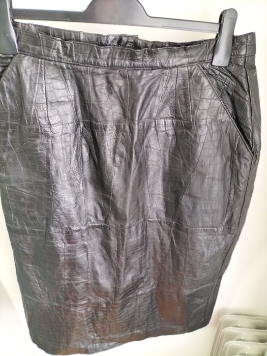 Fusta piele naturala marimea 44