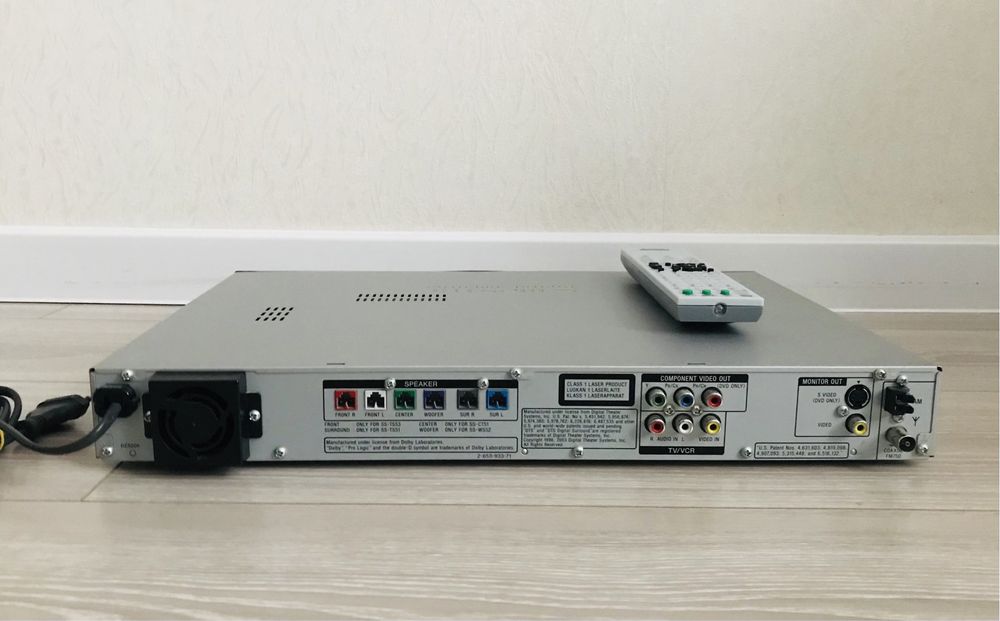 Sony DZ-520k  домашний кинотеатр
