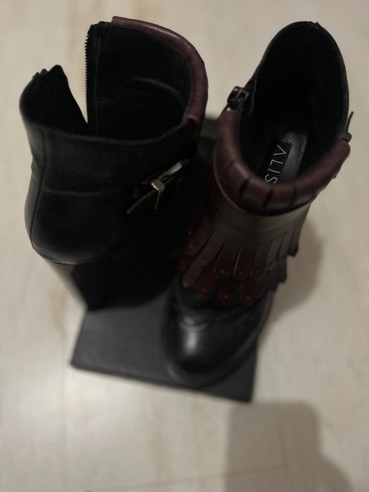Botine piele negre