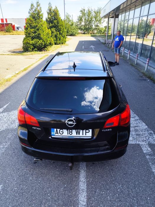 OPEL Astra 2011 — imagine 4