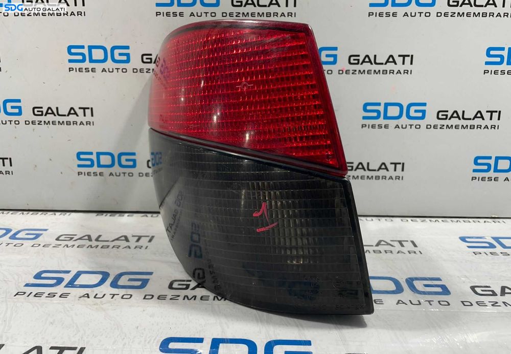 Stop Tripla Lampa Stanga Caroserie Portbagaj Peugeot 406 SW Break Variant Combi 1995 - 2004 [L3775]