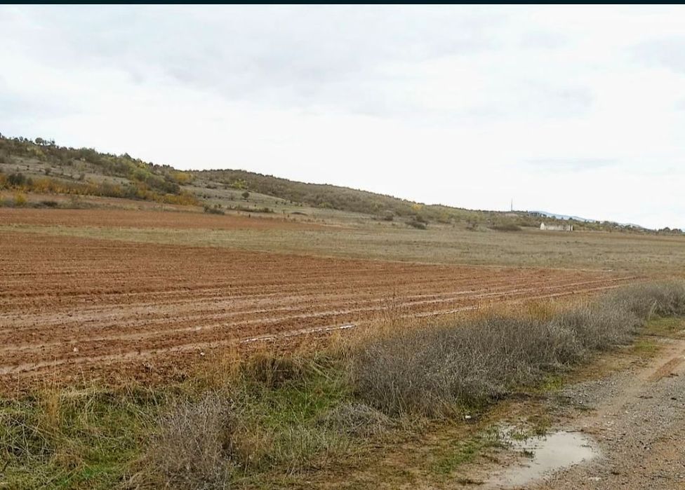 Имот - Земеделска земя