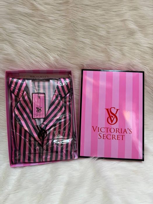 Pijamale Victoria’s Secret