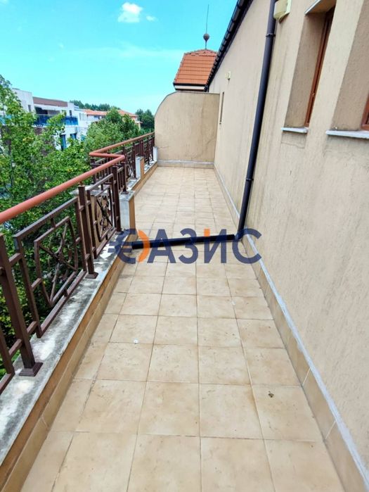 Продава се Тристаен апартамент в к.к. Слънчев бряг - 121 кв.м за 678 €/кв.м - Снимка #1