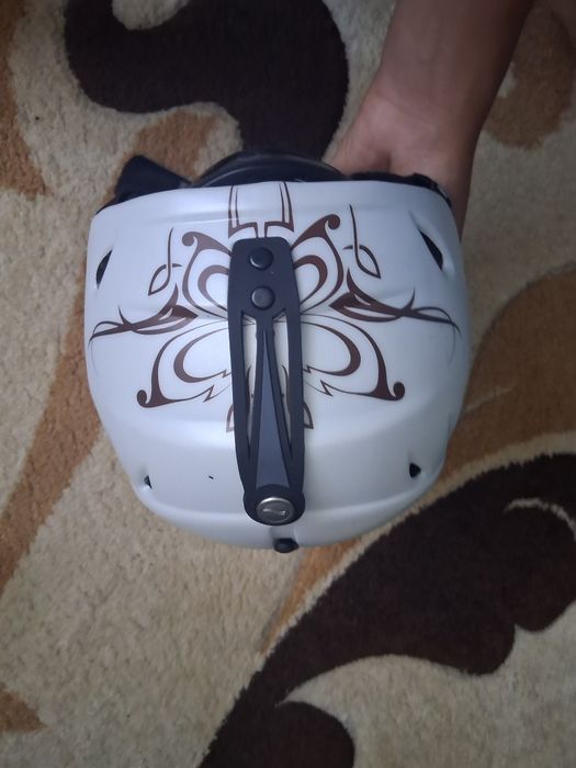 Casca de bicicletă Crivit și Daimor