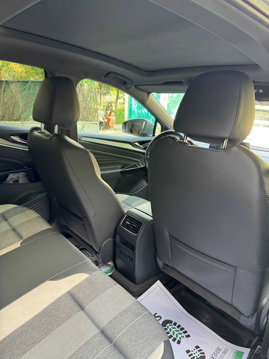 Срочно продаём Volkswagen ID4