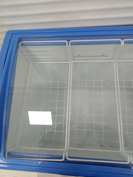 морозильник для магазина
