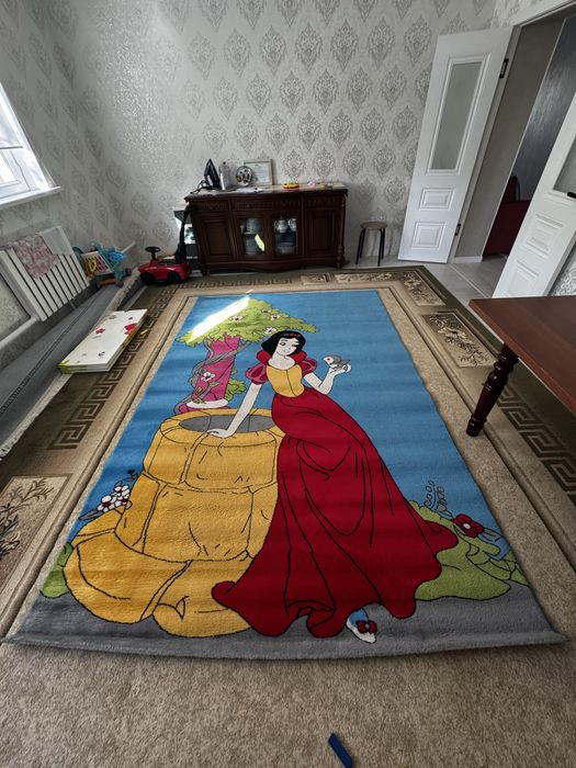 КОВЕР продается отличный