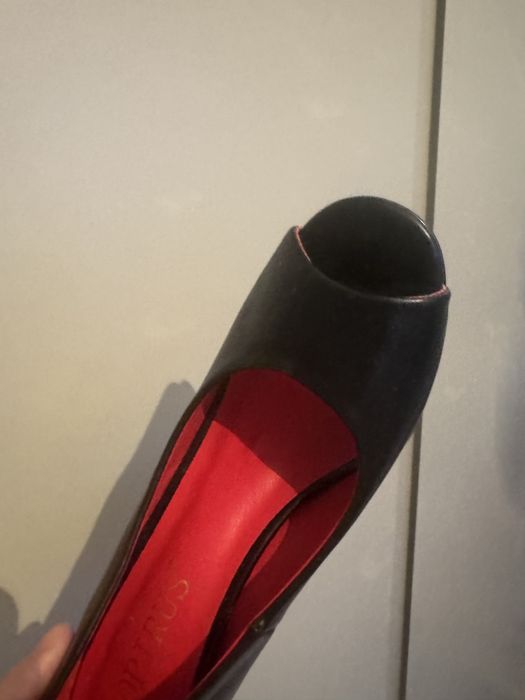 Продам туфли. Кожа. Новая