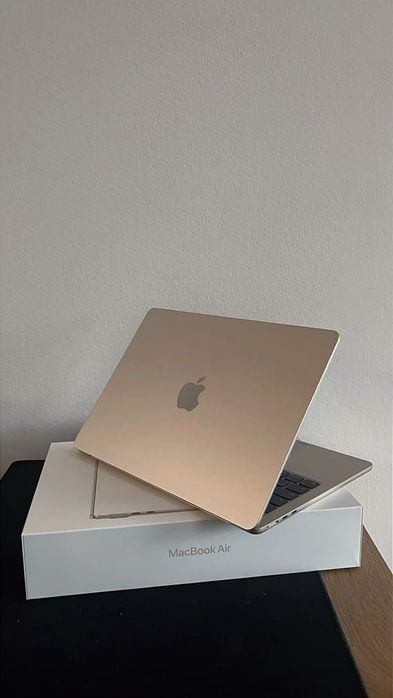 MacBook air 13 256GB M2 8GB АКБ 90%