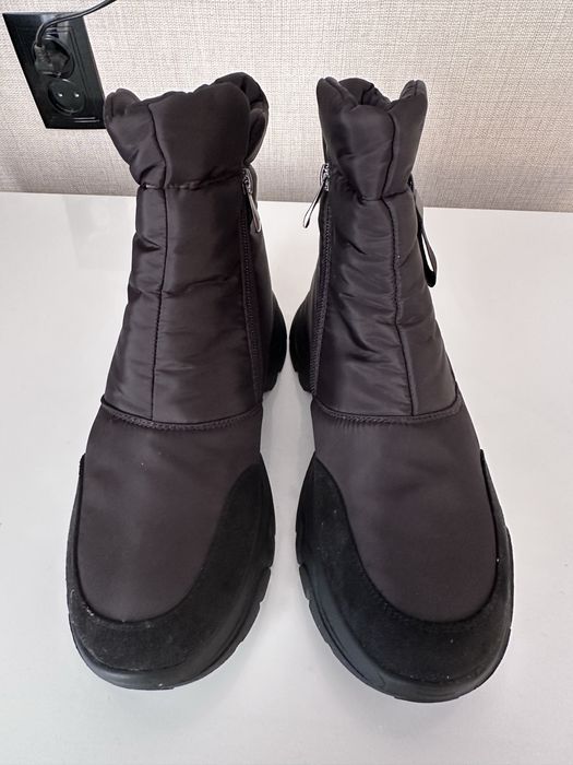 женские дутики.