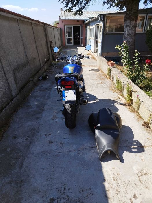 Kawasaki ZR 750 F - най-добрият мотор