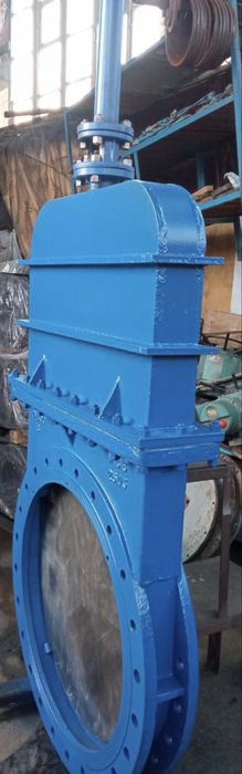 Продается ножевая задвижка Ду800 Ру10