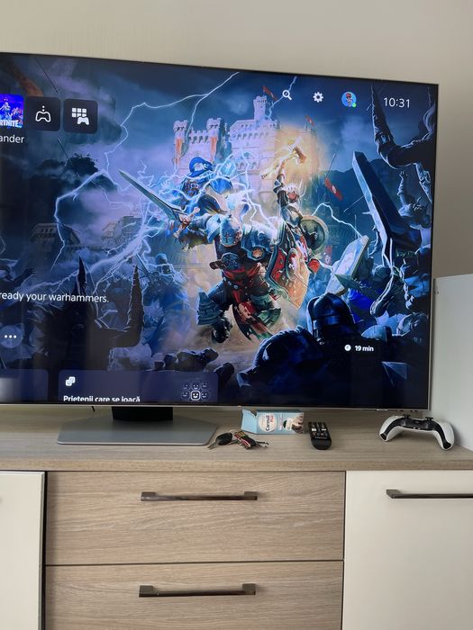 Vand playstation 5  pretul este de 2000 de lei