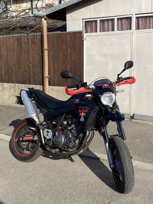 Yamaha XT660X+ top case - A2