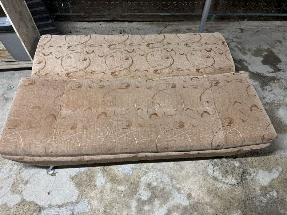 Срочно Диван мягкий