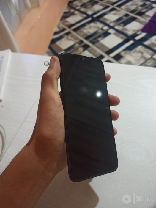 Tecno Spark 7 telefon hamma joyi radnoy , hamma joyi ishledi .